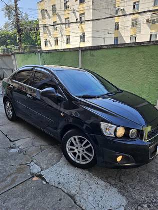 CHEVROLET SONIC 1.6 LTZ SEDAN 16V FLEX 4P AUTOMÁTICO